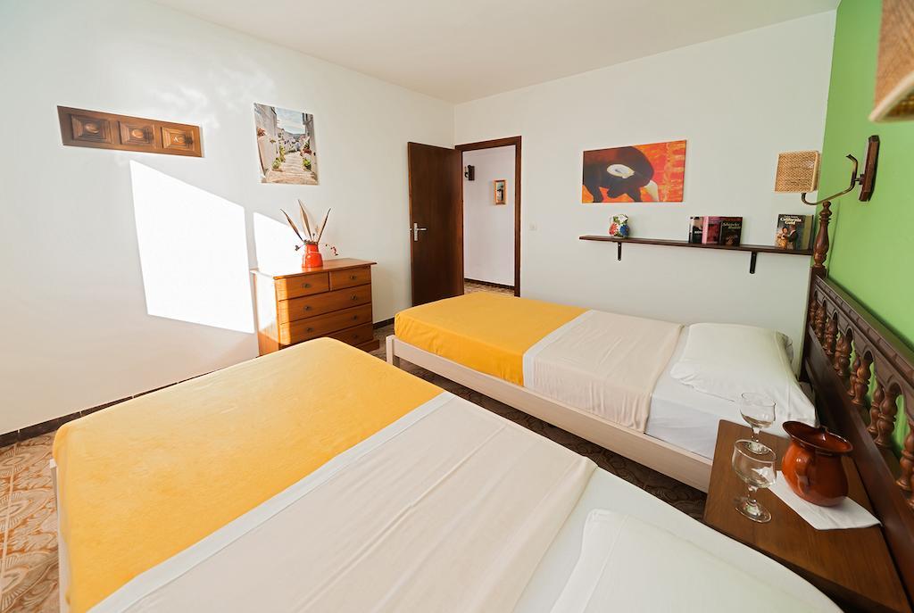 Apartamentos Casa Blanca Miami Playa Room photo